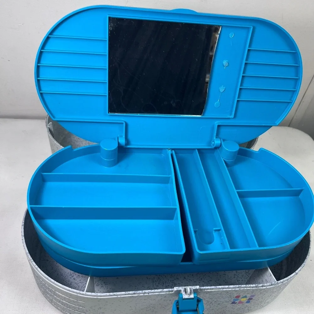 Vintage Caboodles 80s/90s Cosmetic Organizer Case Turquoise Accent Broken Mirror